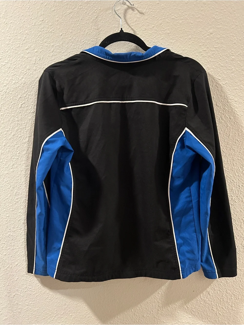 N/A lightweight zip